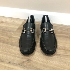 Salvatore Ferragamo ROLO Black Leather Mens Loafers 9 D GANCINI Buckle
